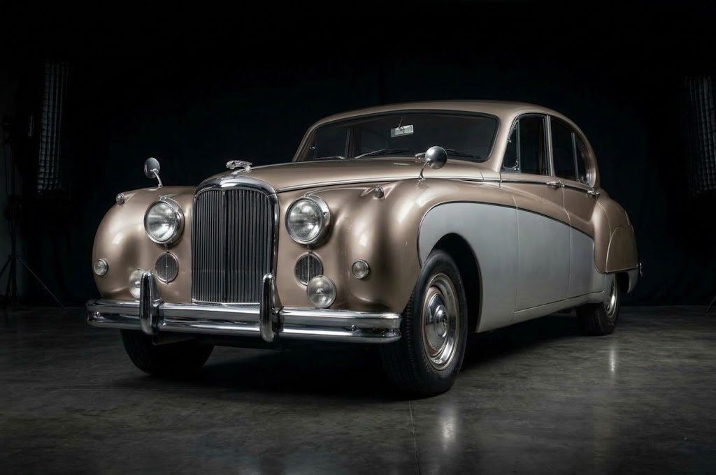 Jaguar clásico color champagne